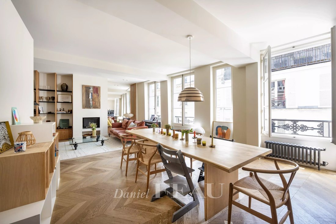 Wohnung in Saint Thomas d'Aquin, Paris 7e Arrondissement, Paris 4 - 18763225