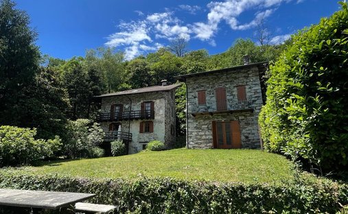 Villa à Sorico, Lombardie, Italie 1