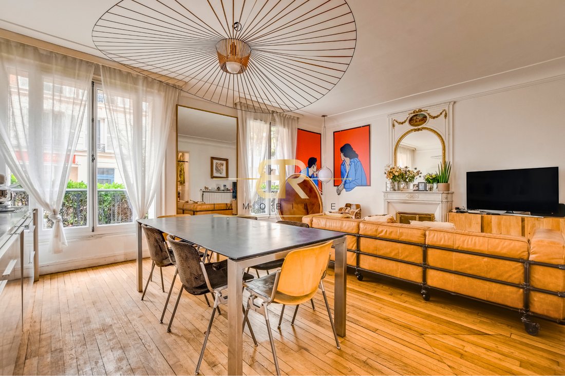Apartment in Saint-Mande, Ile-de-France, France 3 - 18765429