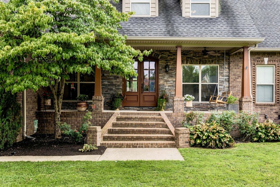 House in Lebanon, Tennessee, United States 1 - 18761989