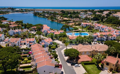 Maison de ville à Quinta do Lago, Almancil, Portugal 1