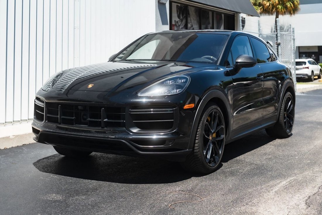 Suv in Boynton Beach, FL, United States 1 - 18737535