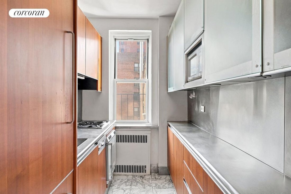 Co Op in New York, New York, United States 5 - 18763721