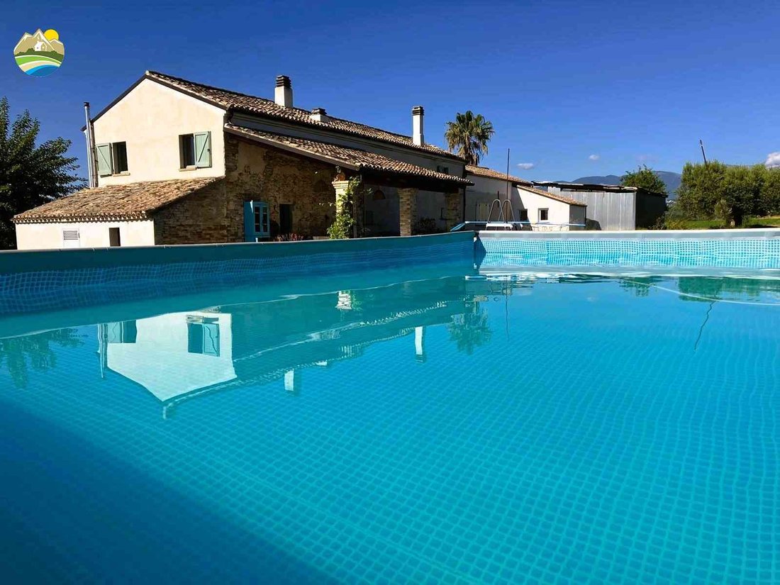 Country House in Citta Sant'Angelo, Abruzzo, Italy 1 - 18436319