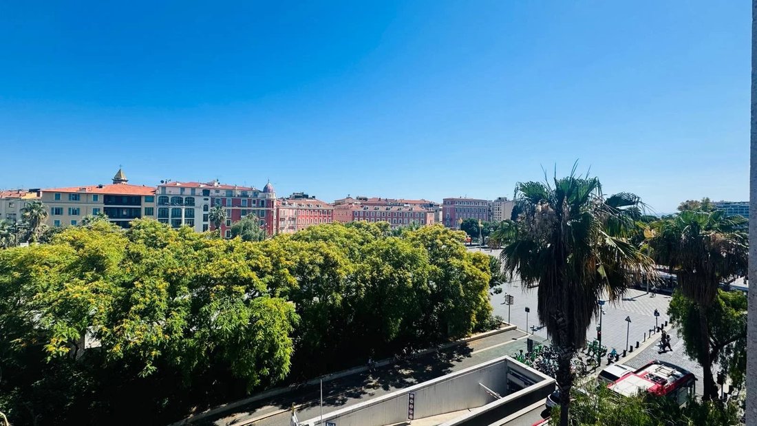 Appartement à Nice, Provence-Alpes-Côte d'Azur, France 1 - 18763056