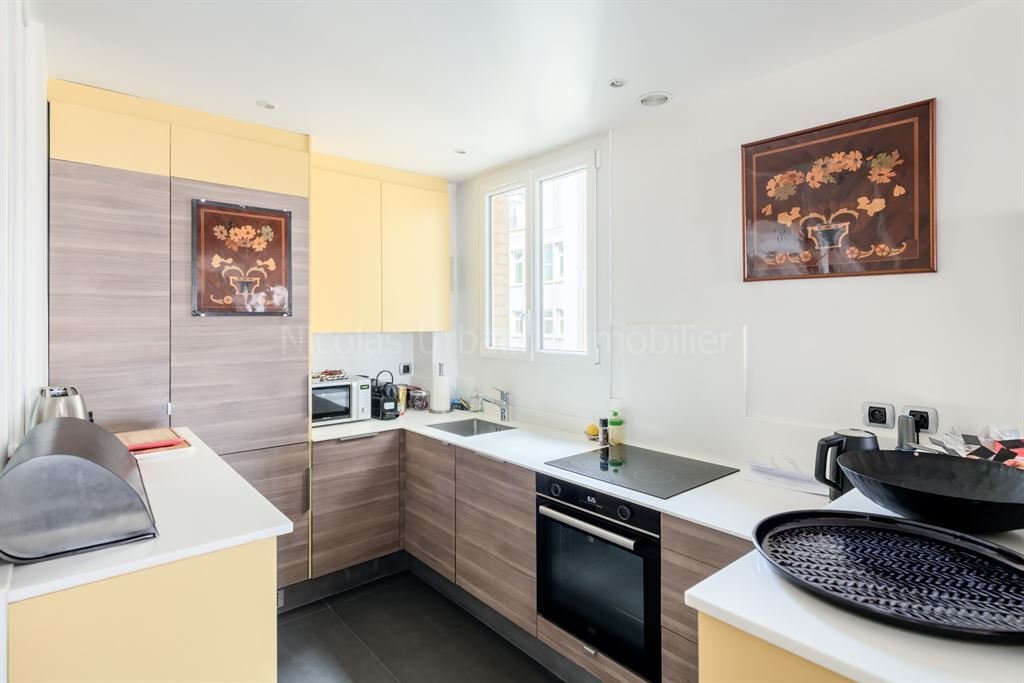 Apartment in Auteuil Sud, Paris 16e Arrondissement, Paris 5 - 18763239