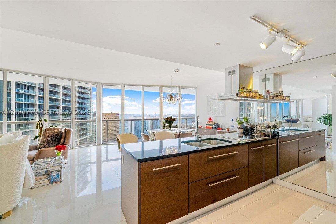 Condo in Miami, Florida, United States 1 - 18764497