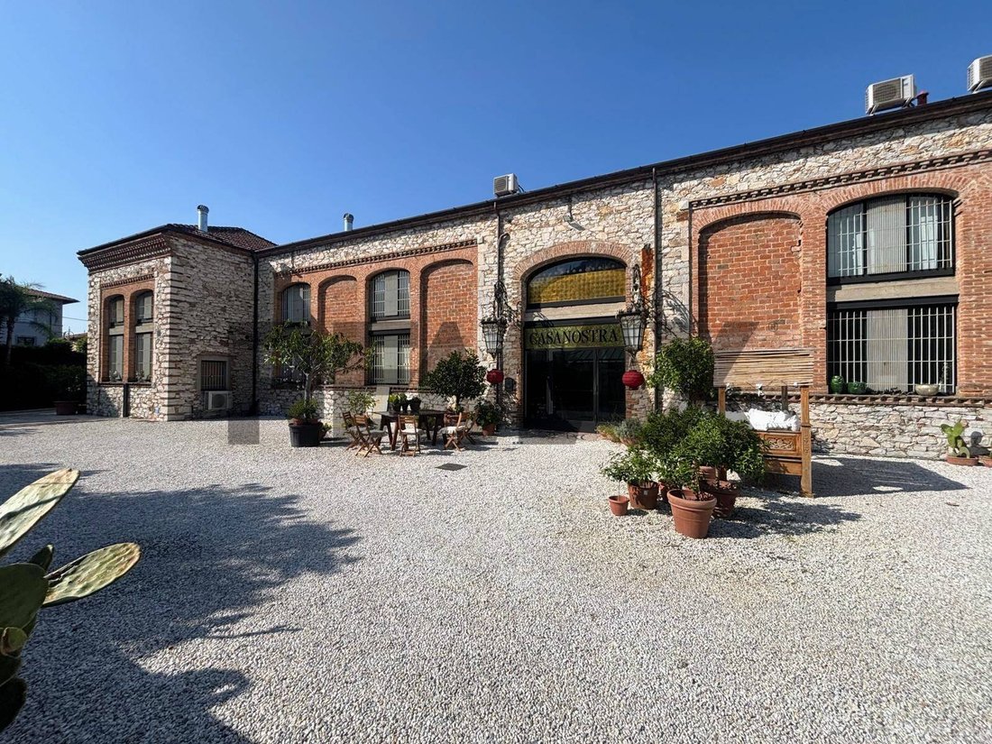 Haus in Pietrasanta, Toskana, Italien 1 - 18766075
