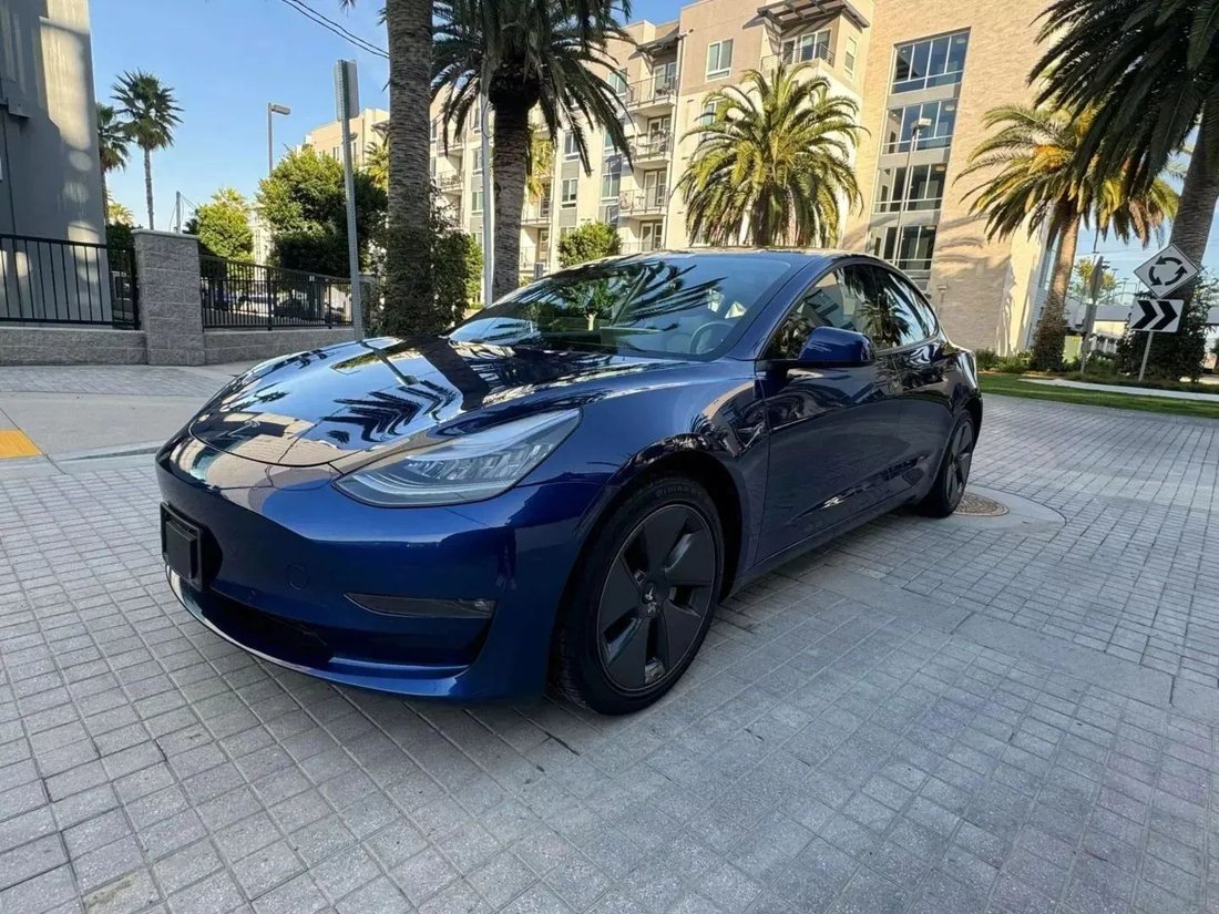 Sedan in Riverside, CA, United States 3 - 18762882