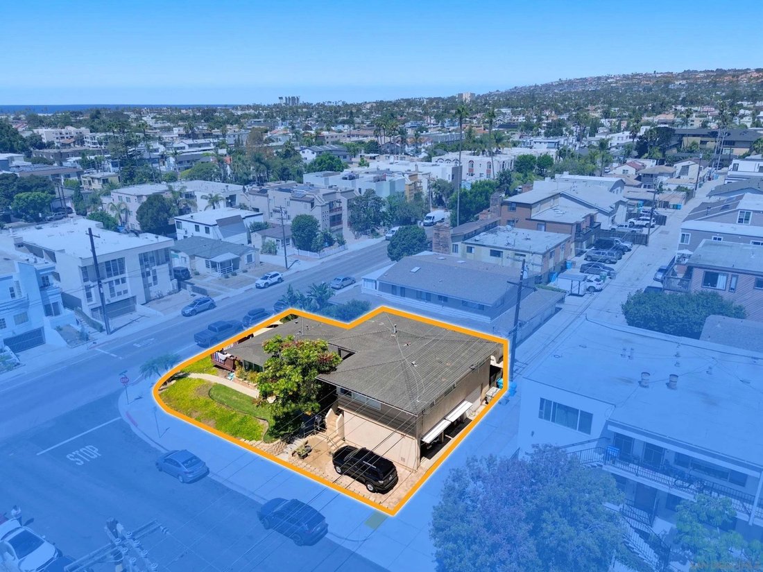San Diego, California, United States 3 - 18765018