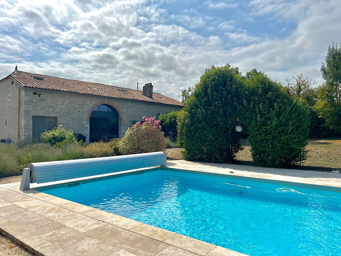 Villa en Duras, Nueva Aquitania, Francia 4 - 18765396
