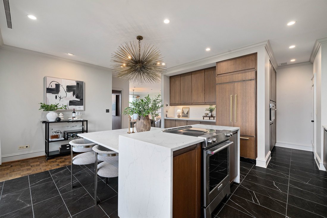 Condo in Atlanta, Georgia, United States 5 - 18288096