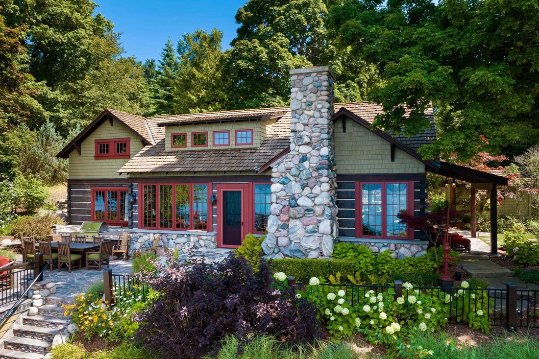 Haus in Central Lake, Michigan, Vereinigte Staaten 1 - 18764336