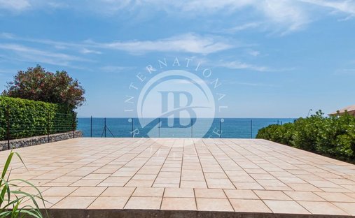Villa a Latte-Ville, Ventimiglia, Liguria 1