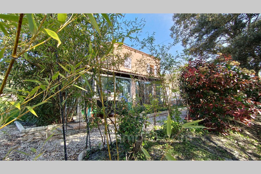 Villa a Sainte-Anastasie-sur-Issole, Provenza-Alpi-Costa Azzurra, Francia 1 - 18762957