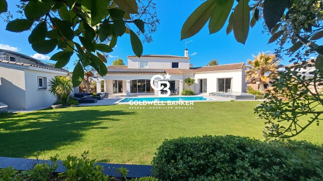 Villa à Saint-Aubin-de-Médoc, Nouvelle-Aquitaine, France 2 - 17373617