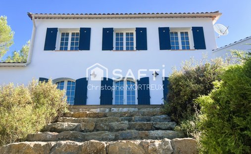Maison à Rocbaron, Provence-Alpes-Côte d'Azur, France 1