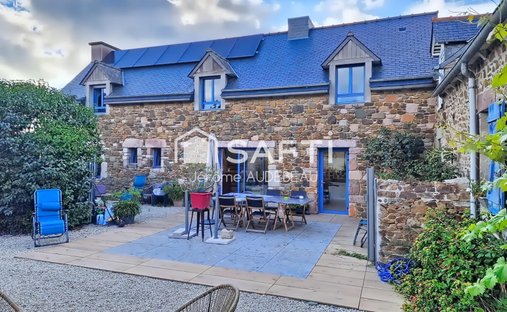 Maison à Pléneuf-Val-André, Bretagne, France 1