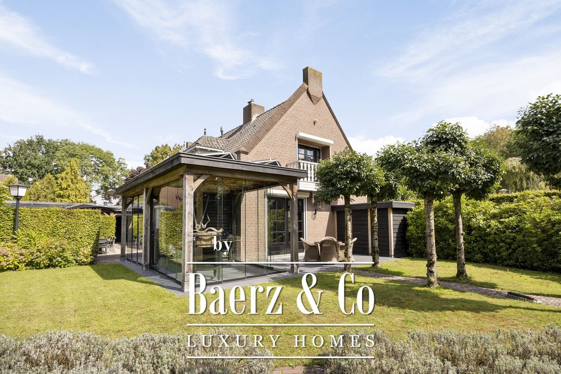 Maison à Raamsdonksveer, Brabant-Septentrional, Pays-Bas 1 - 18765626