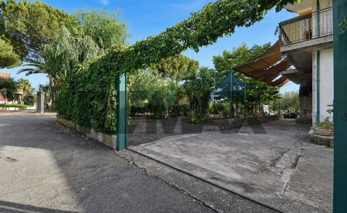 Maison à Ragalna, Sicile, Italie 1