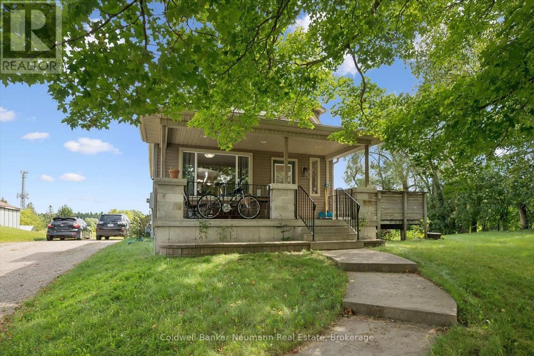 House in Guelph, Ontario, Canada 1 - 18763468