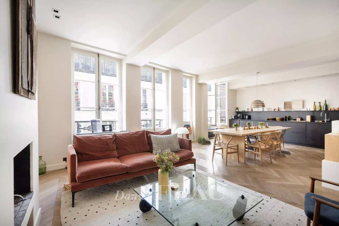 Wohnung in Saint Thomas d'Aquin, Paris 7e Arrondissement, Paris 1 - 18763225
