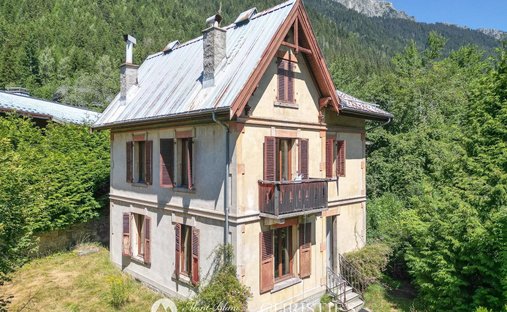 Casa a Chamonix-Mont-Blanc, Auvergne-Rodano-Alpi, Francia 1