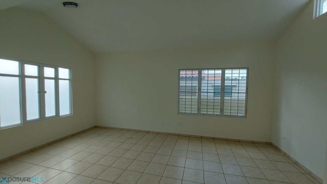 House in Candelaria, Toa Baja, Puerto Rico 4 - 18762789