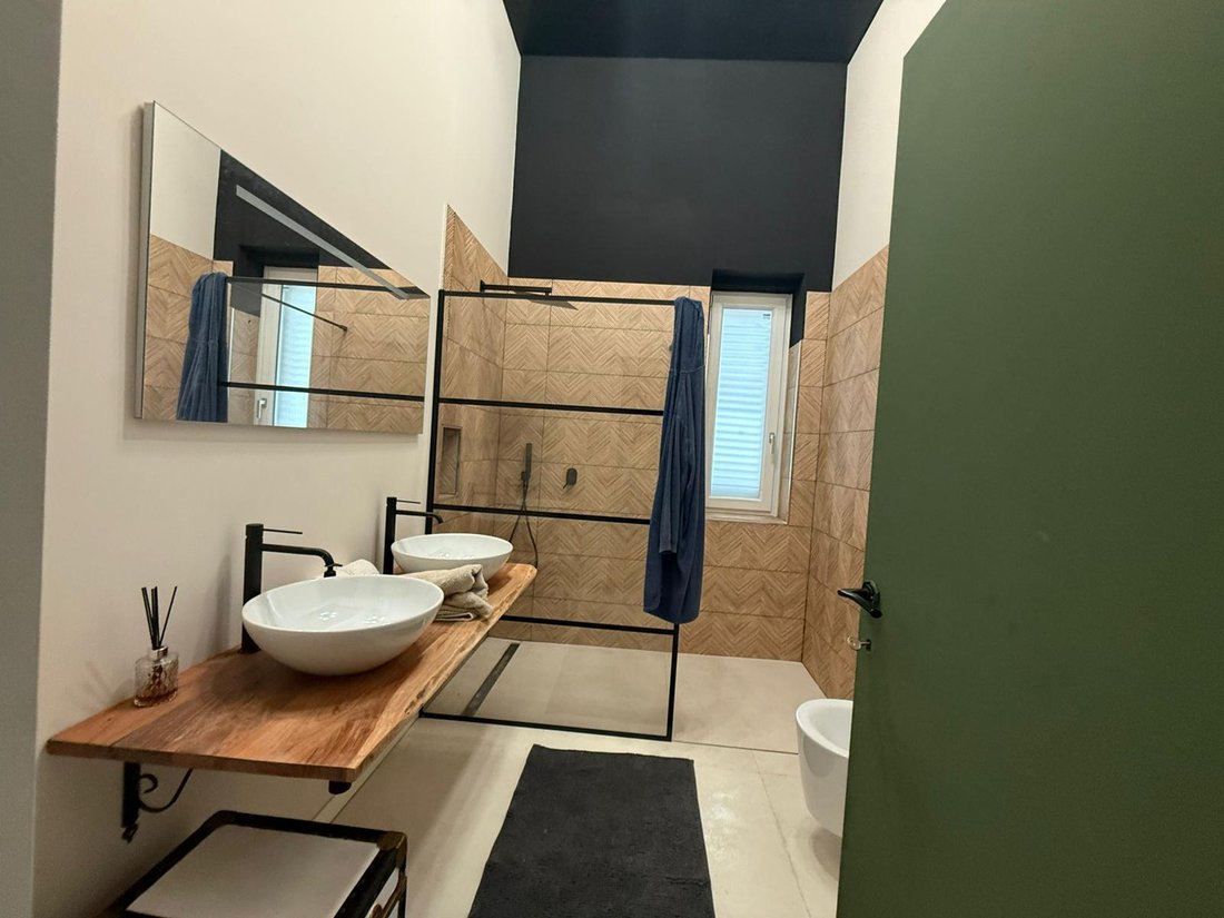 Villa in Centro, Vimercate, Lombardy 3 - 17048647