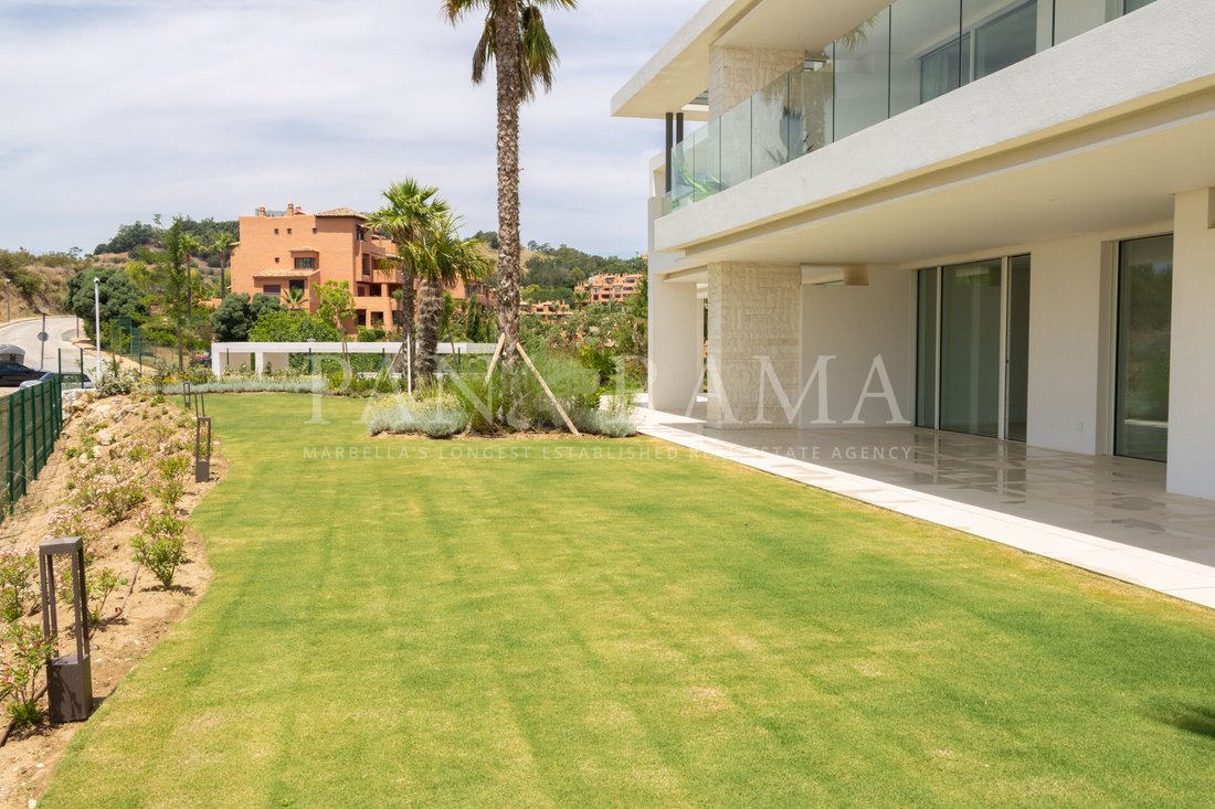 Wohnung in Elviria-Cabopino, Marbella, Spanien 4 - 13579620