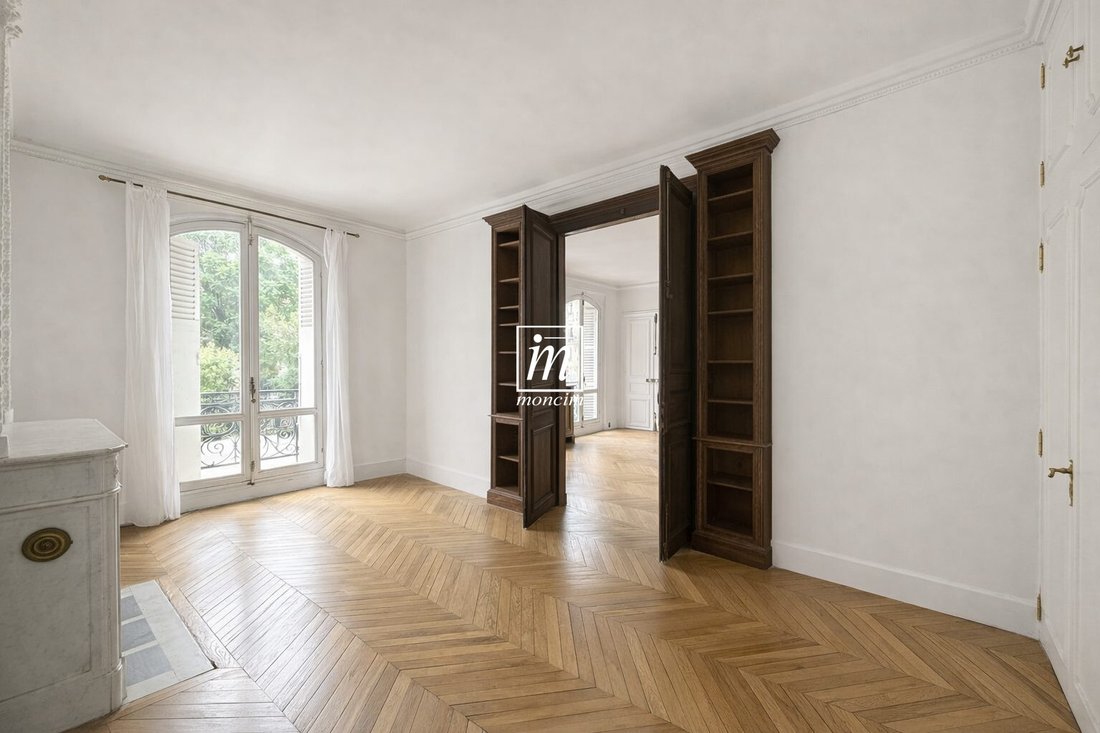 Apartment in Elysées-Madeleine, Paris 8e Arrondissement, Paris 3 - 18766307