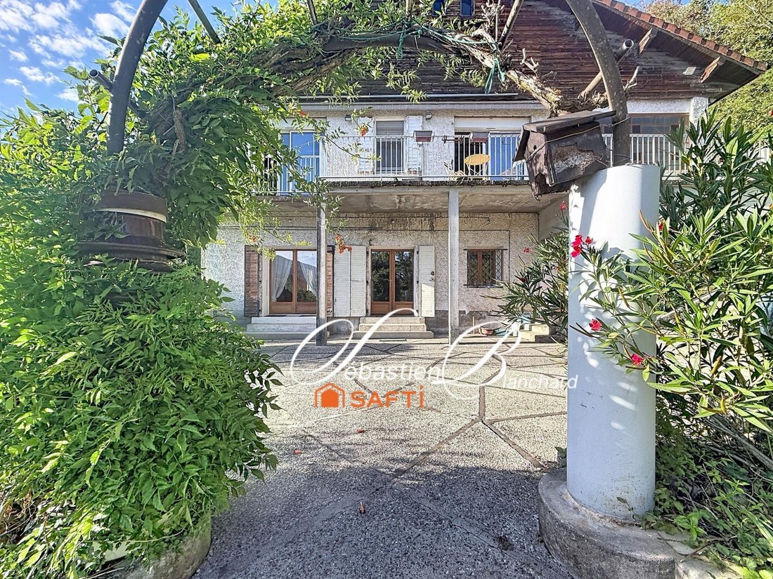 Maison à Challonges, Auvergne-Rhône-Alpes, France 1 - 18762523