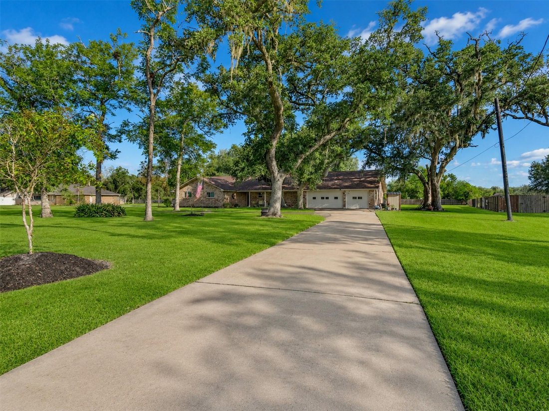 Casa a Angleton, Texas, Stati Uniti 3 - 18762290