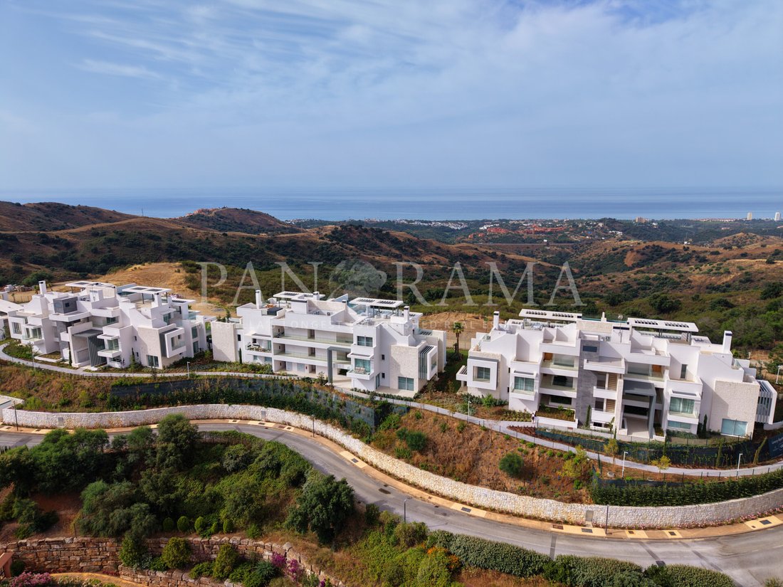 Apartment in Elviria-Cabopino, Marbella, Spain 5 - 13579632