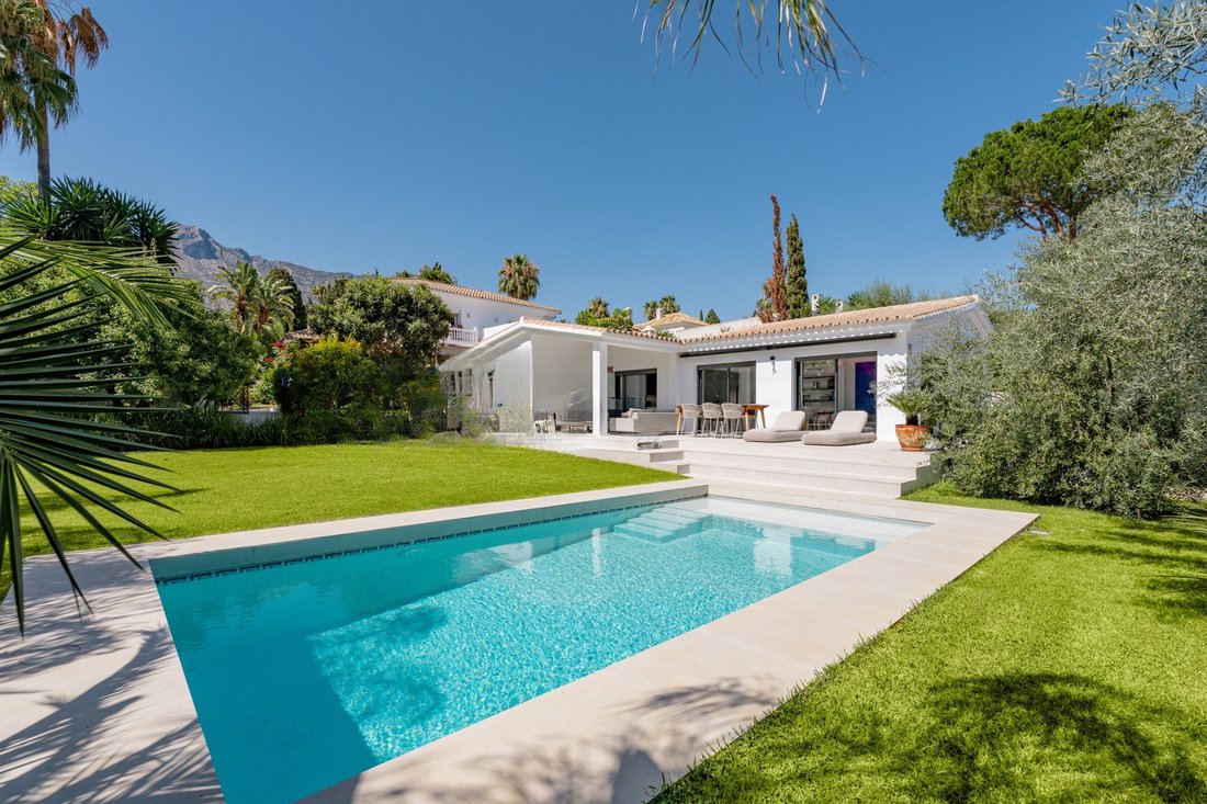 Villa en Marbella, Andalucía, España 2 - 18759478
