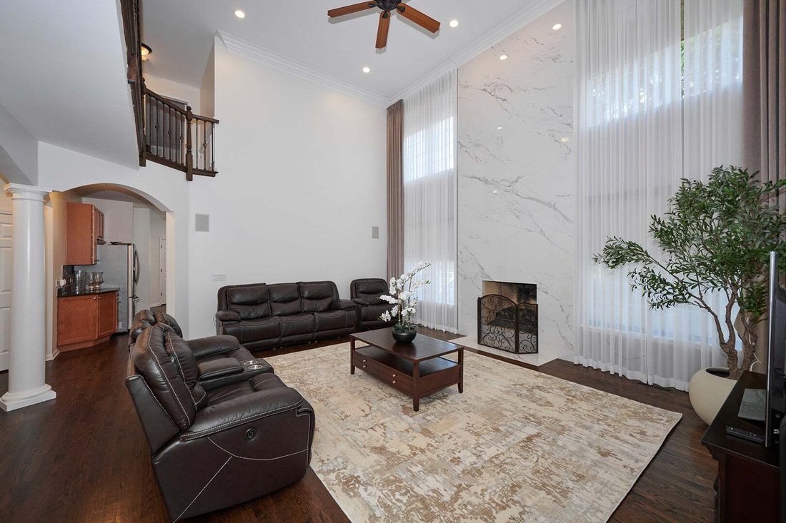 Casa a Streamwood, Illinois, Stati Uniti 4 - 18765111