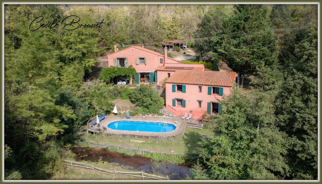 House in Saint-Laurent-de-Cerdans, Occitania, France 3 - 18763117