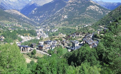 Land in Anyós, La Massana, Andorra 1
