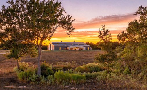 House in Waelder, Texas, United States 1