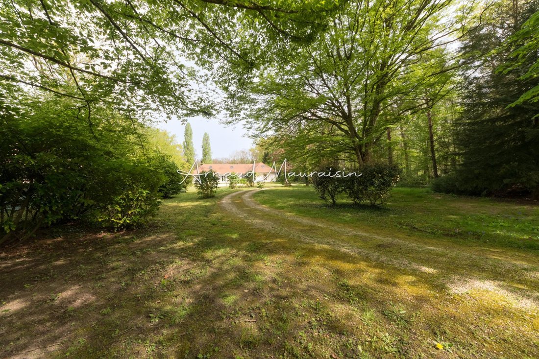 House in Orry-la-Ville, Hauts-de-France, France 2 - 18762518