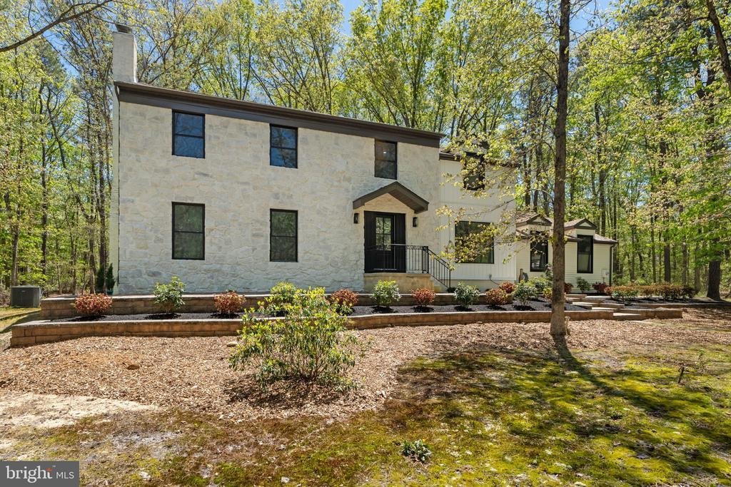 House in Medford Lakes, New Jersey, United States 2 - 18763949