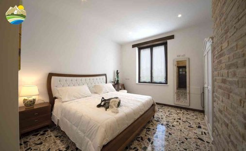 Villa à Sant'Omero, Abruzzes, Italie 1