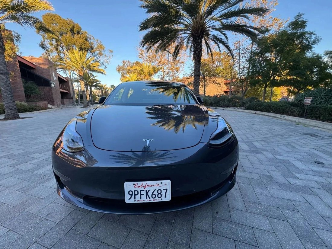 Sedan in Riverside, CA, United States 2 - 18758899