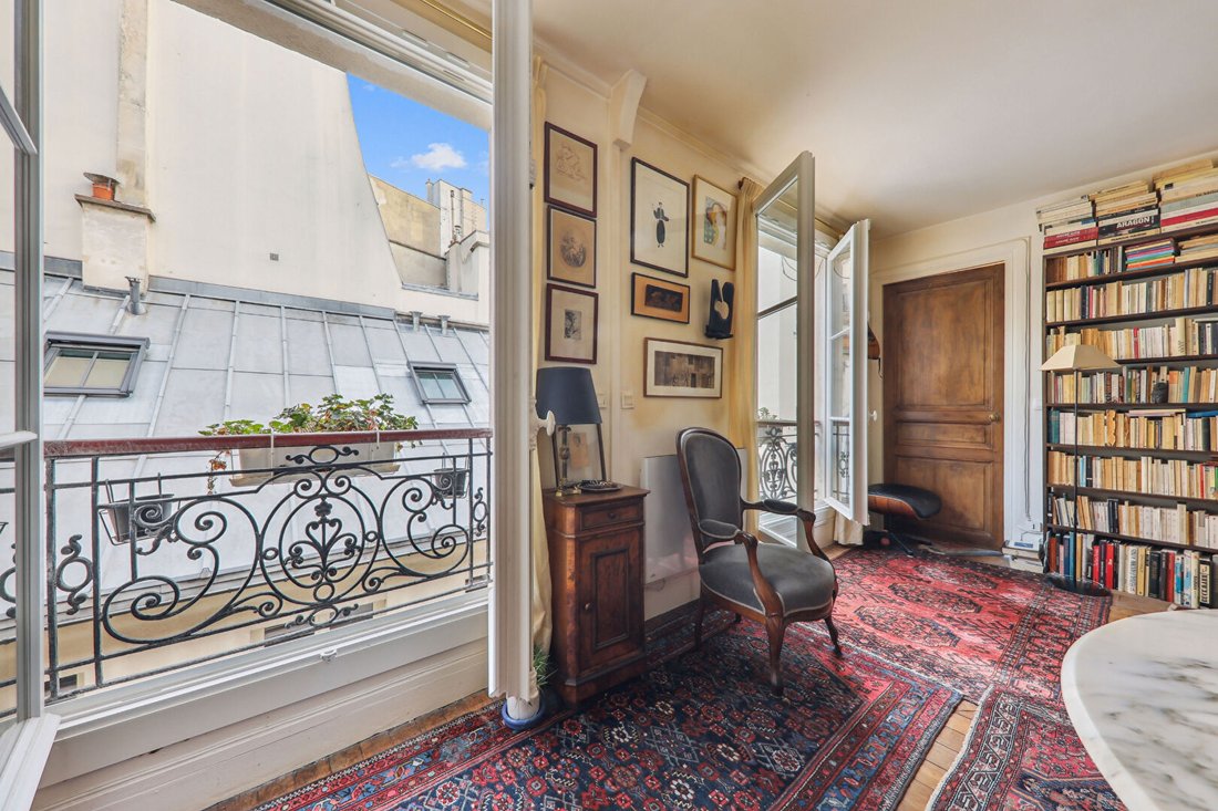 Apartment in Saint Germain des Prés, Paris 6e Arrondissement, Paris 1 - 18763396