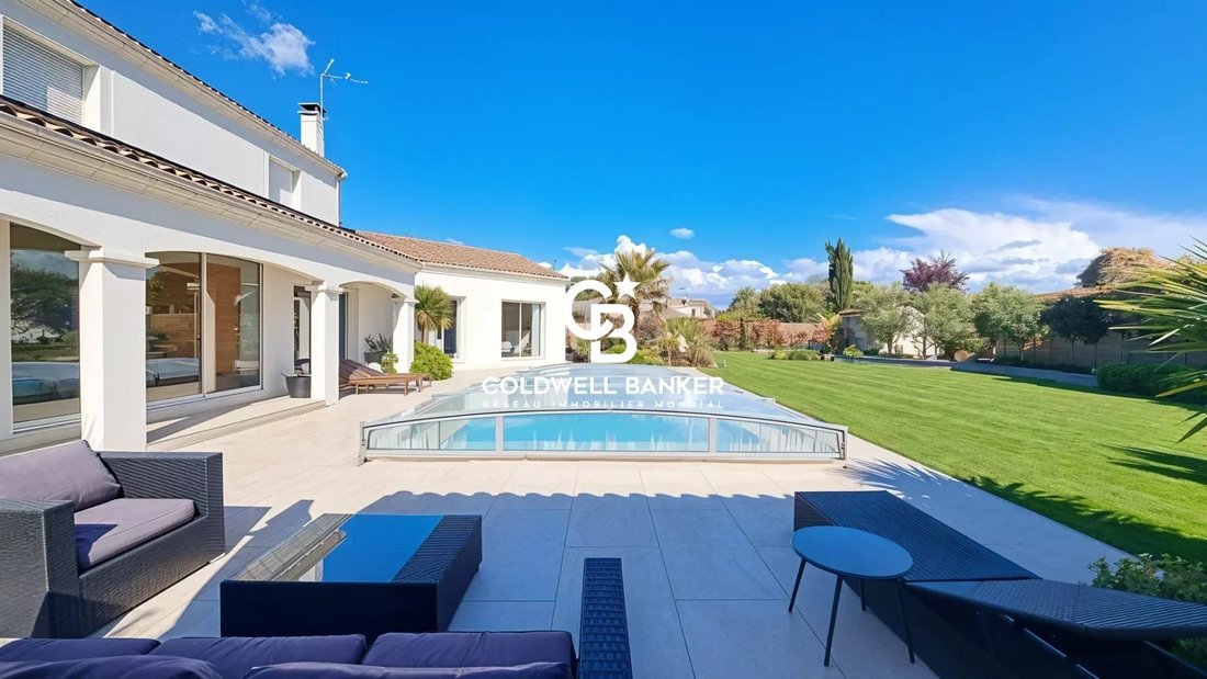 Villa à Saint-Aubin-de-Médoc, Nouvelle-Aquitaine, France 1 - 17373617