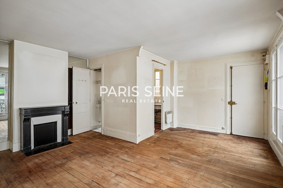 Apartment in Saint Germain des Prés, Paris 6e Arrondissement, Paris 5 - 18763396
