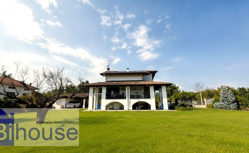 Villa a Cossato, Piemonte, Italia 1