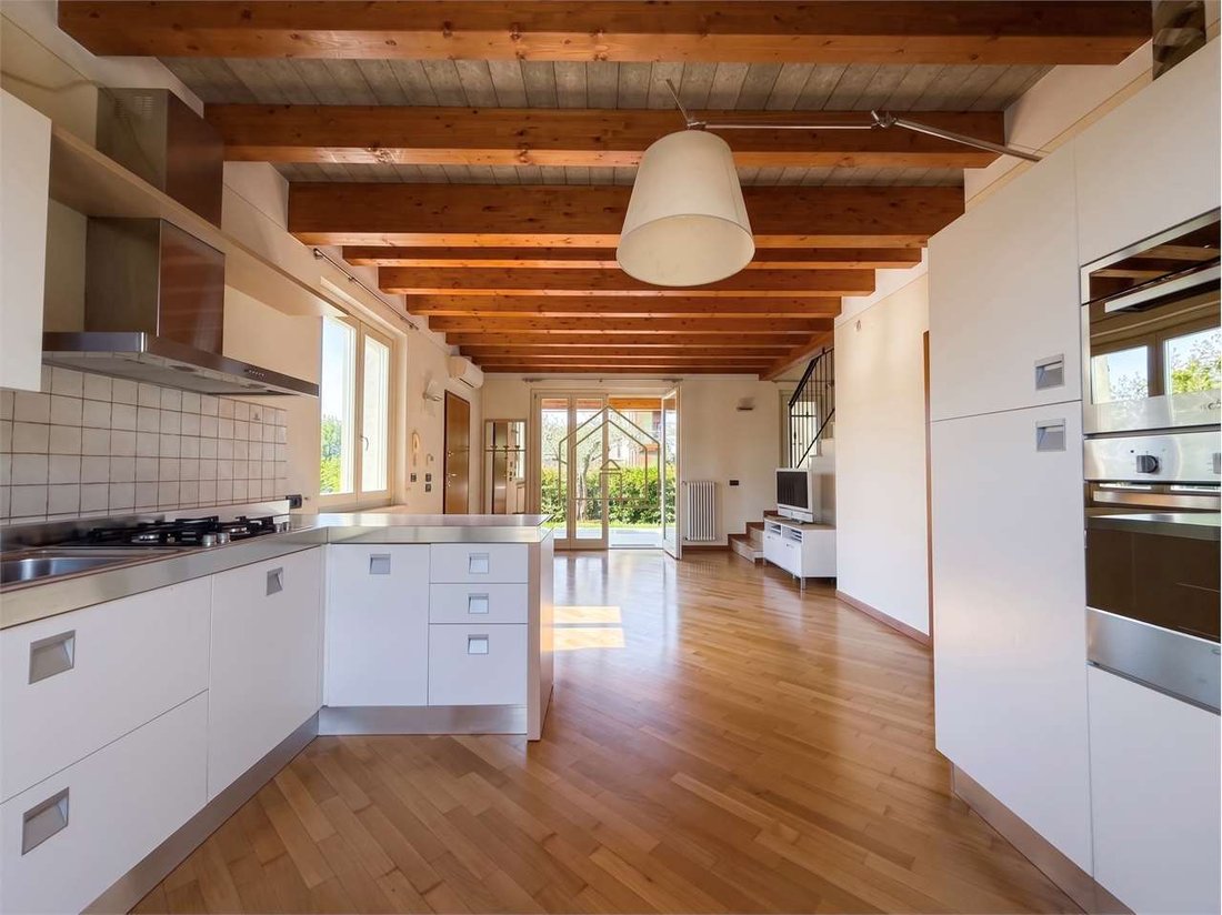 Villa en Manerba del Garda, Lombardía, Italia 5 - 18764306