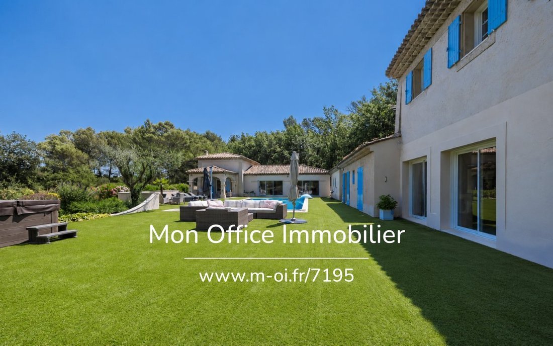 House in Mimet, Provence-Alpes-Côte d'Azur, France 3 - 18764407