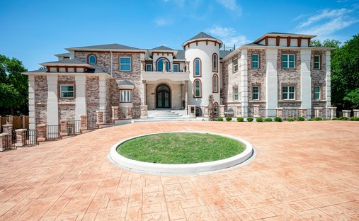 House in Cedar Hill, Texas, United States 1